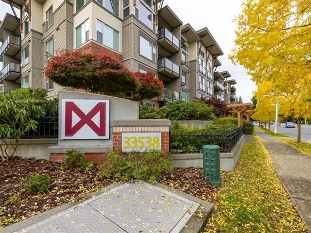 101 – 33538 Marshall Road