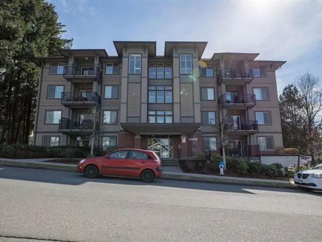 312 – 33898 Pine Street