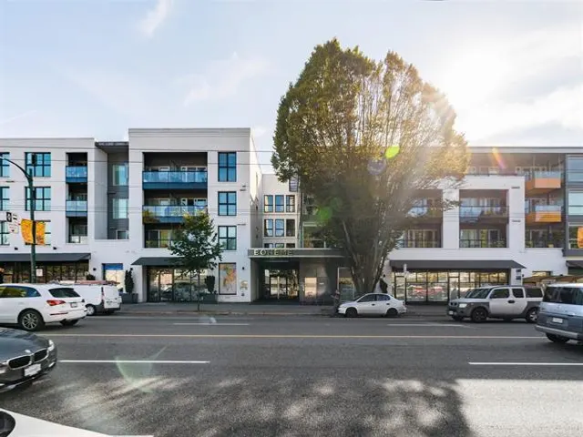429 – 1588 E Hastings Street