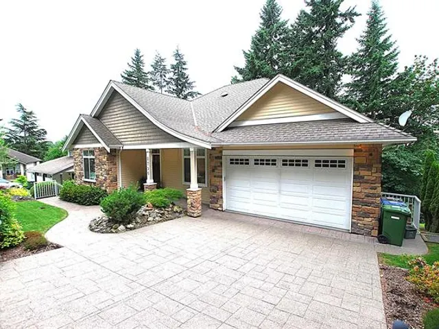 2796 Marble Hill Drive